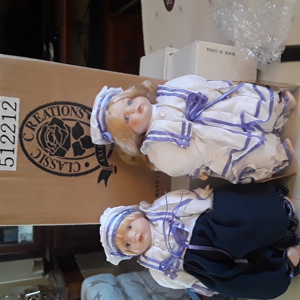 Classic Creations "Brandy & Brian" twin dolls, perfect condition